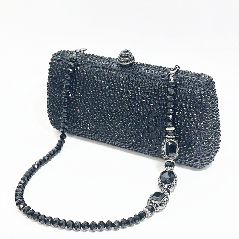 Dinertassen Clutch Bags vol di - Interior Design Ai recensie en prijs